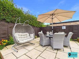 Patio Area - click for photo gallery